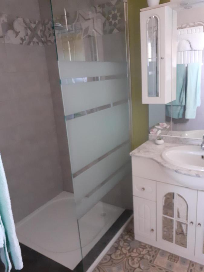 Chambre Chez Habitant Avec Petit Dejeuner Bouloire Extérieur photo